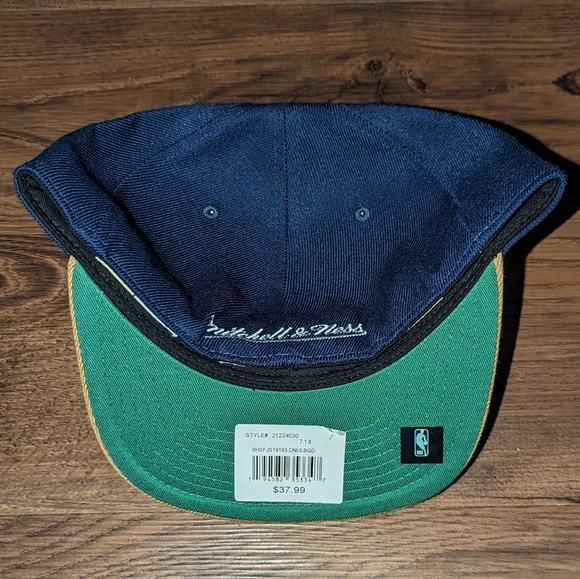 Denver Nuggets Fitted Hat - Picture 2 of 2